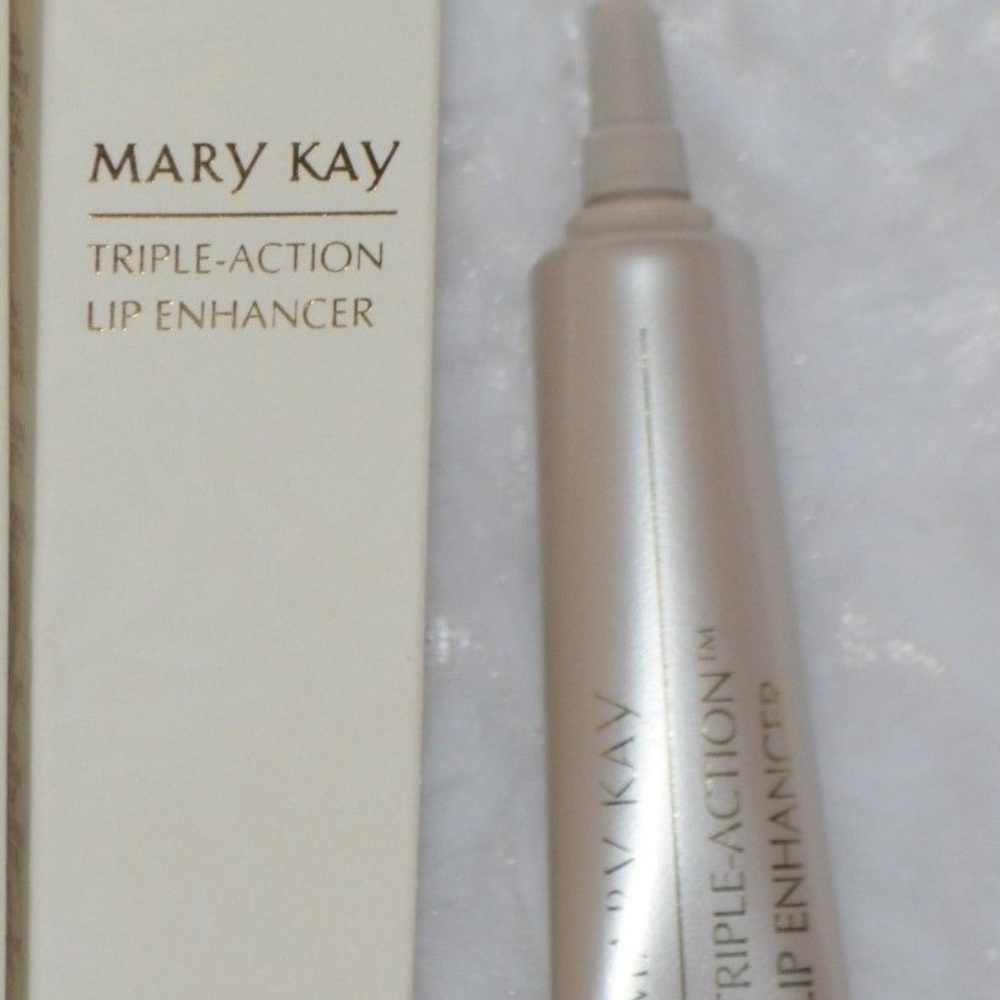 Mary Kay TRIPLE ACTION EYE ENHANCER New in box